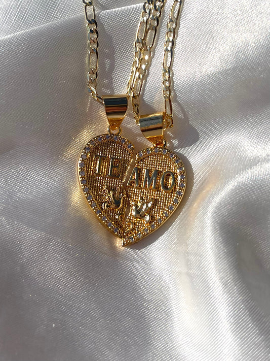 Sparkly Te Amo BH Necklace