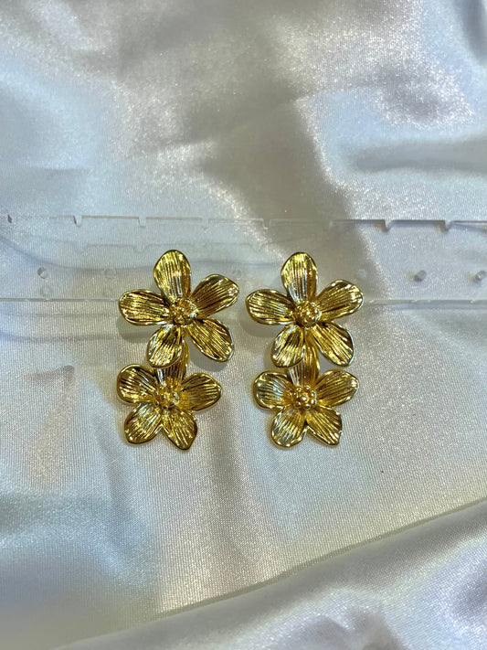 Hawaii Flower Earrings