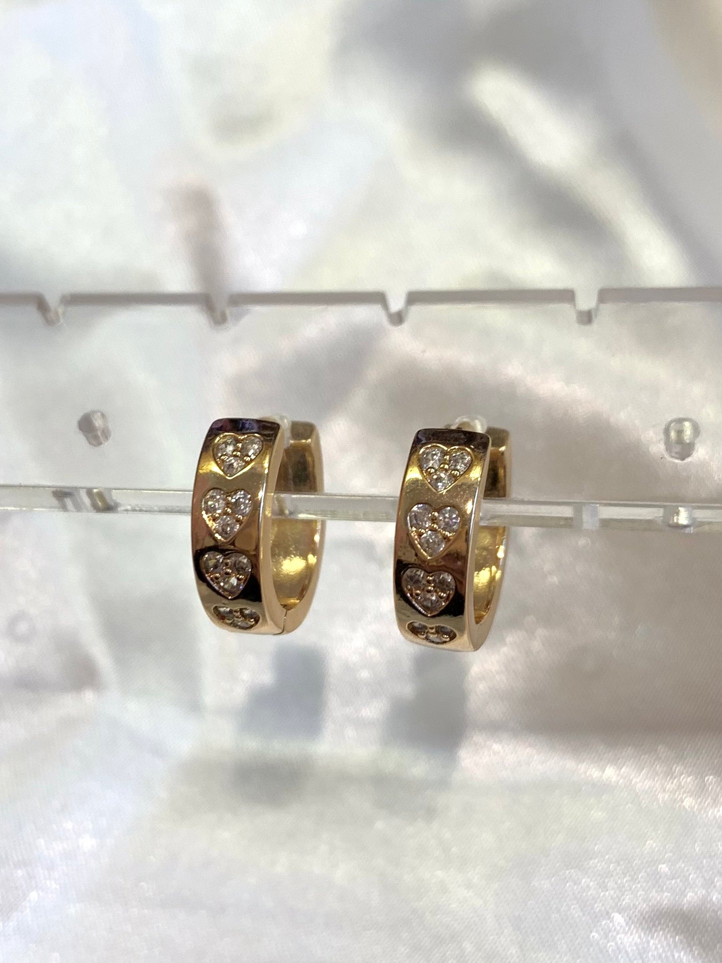 18k Heart Mini Hoops