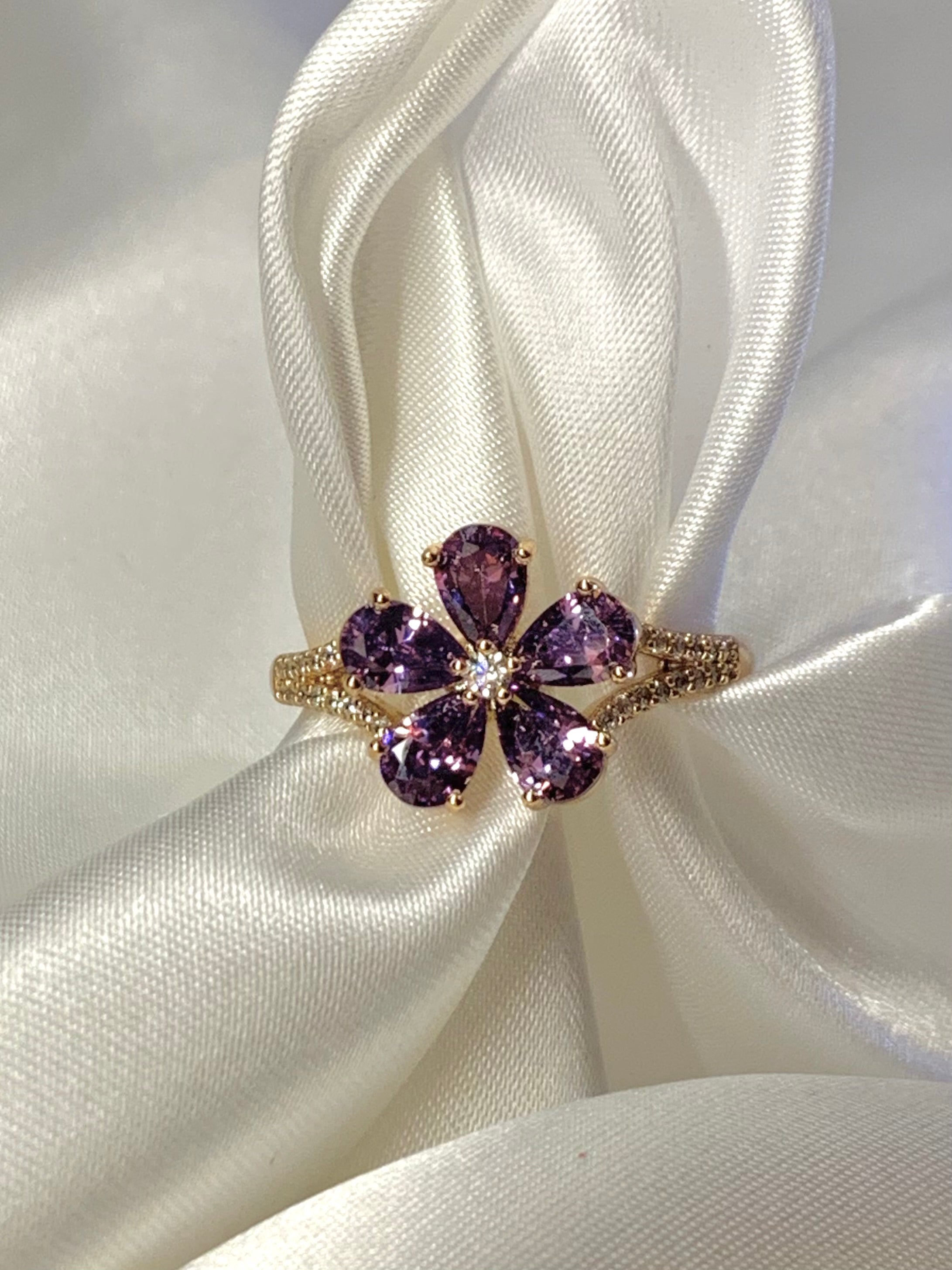 Printemps candy flower ring 9~10号 Purple Flower Ring (Size 9,10) – bcdiamonds