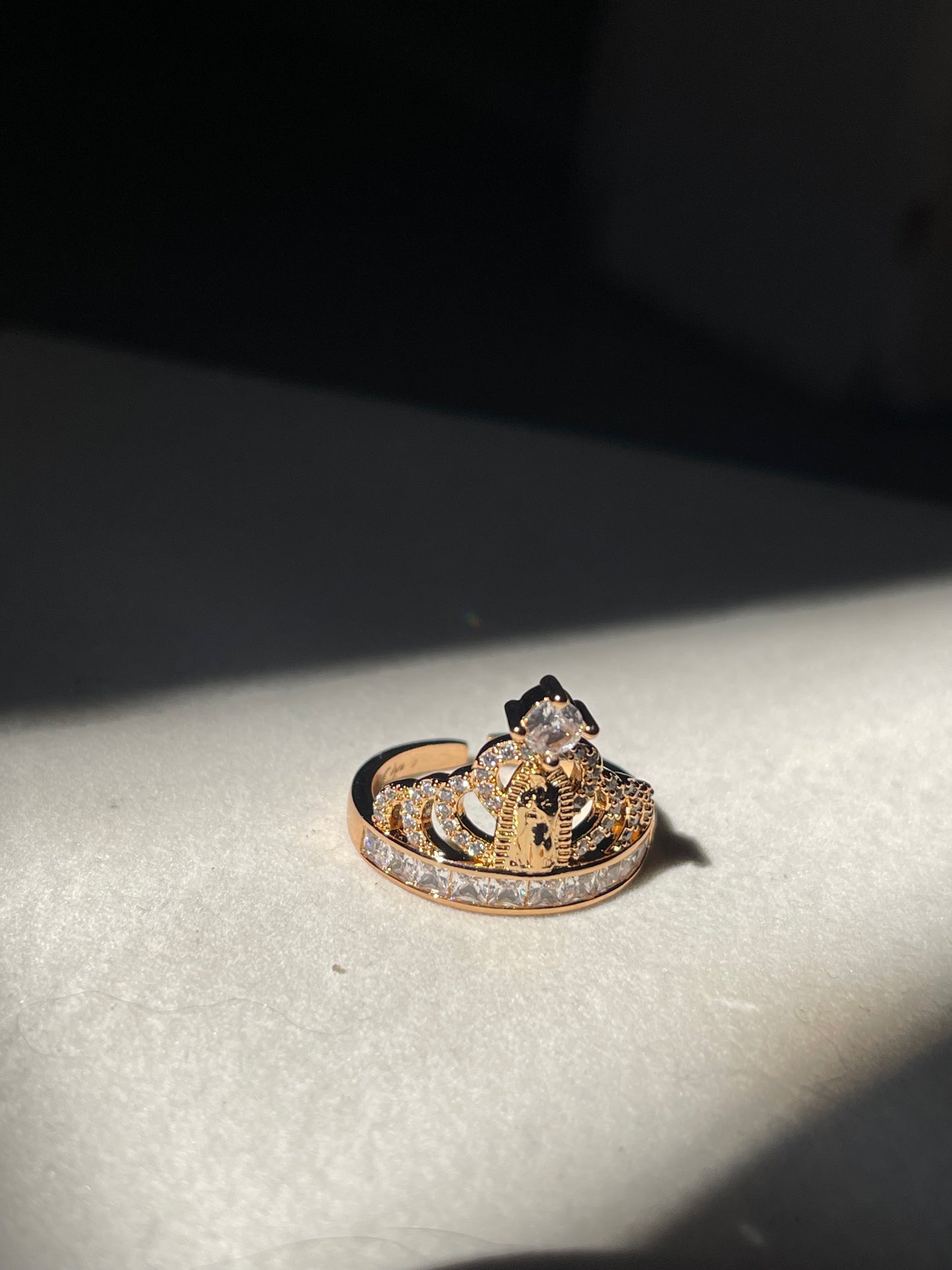 Virgen Crown Ring