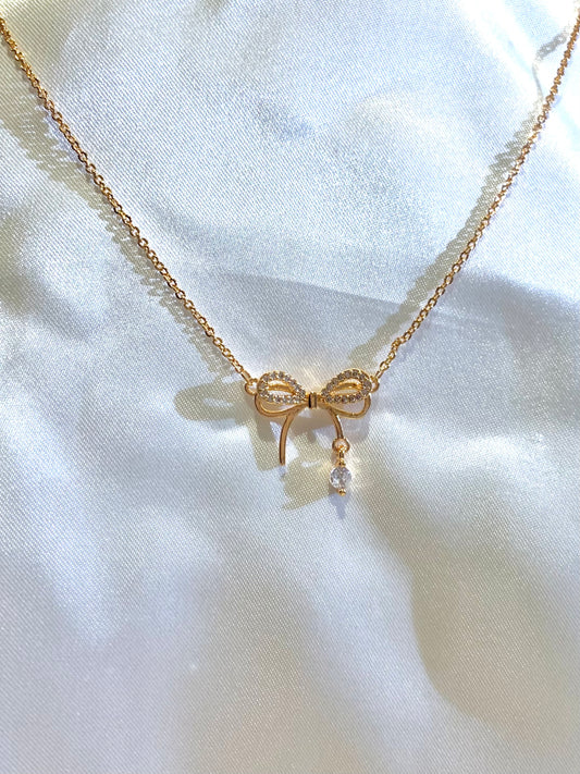 Bow Diamond Necklace
