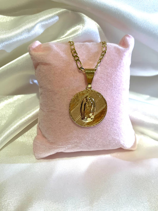 Virgen Circle Necklace