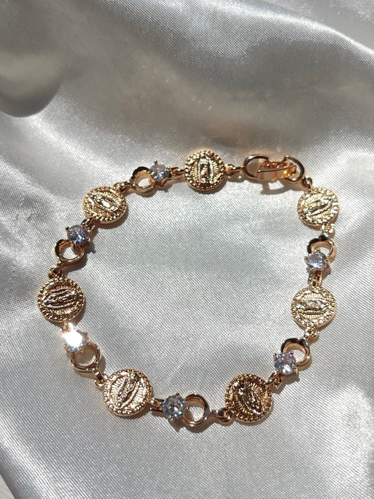 18k Virgen Circle Bracelet