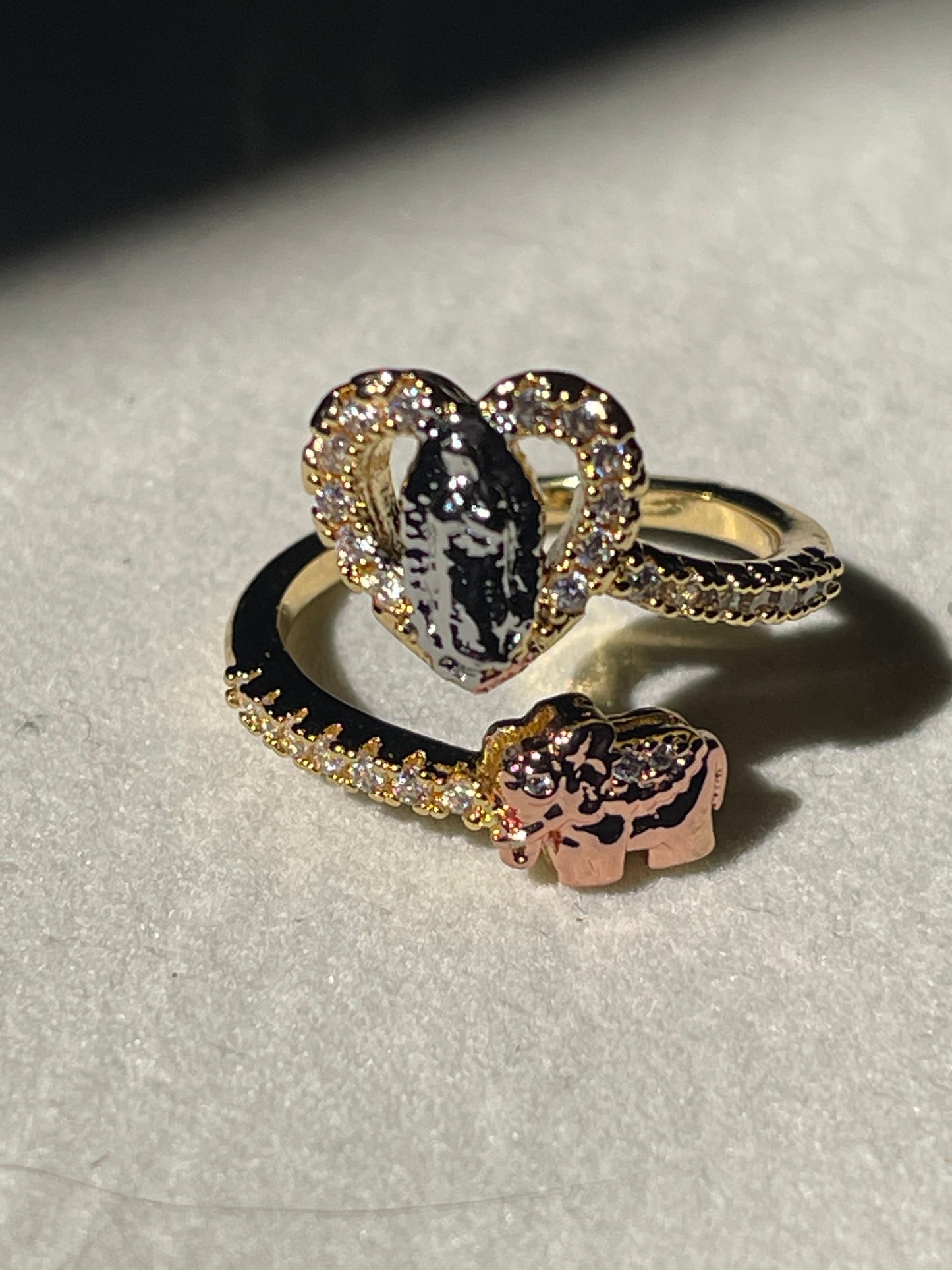 Virgen Elephant Ring