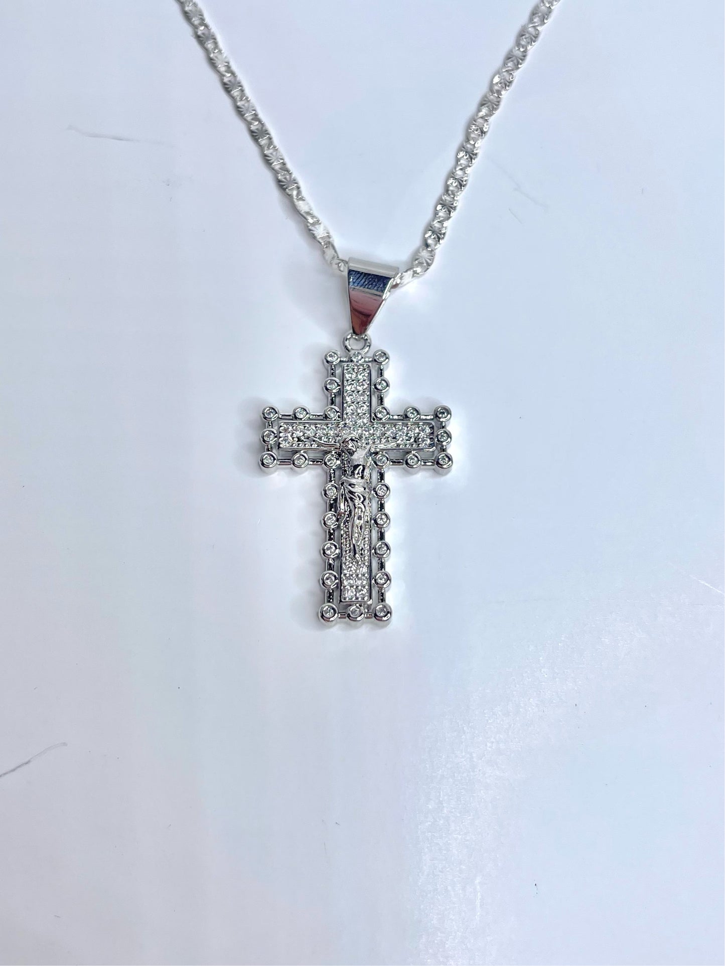 Pretty Silver Cross