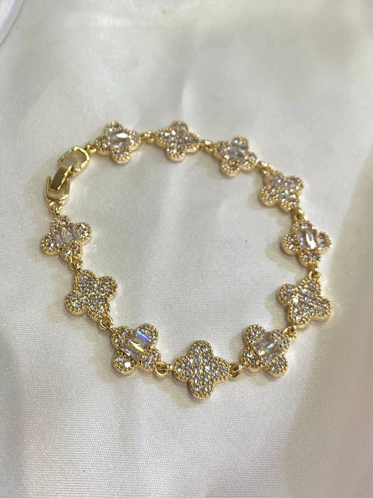 Suerte Sparkly Bracelet