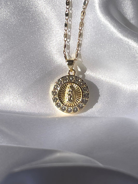 Circle Virgen Necklace