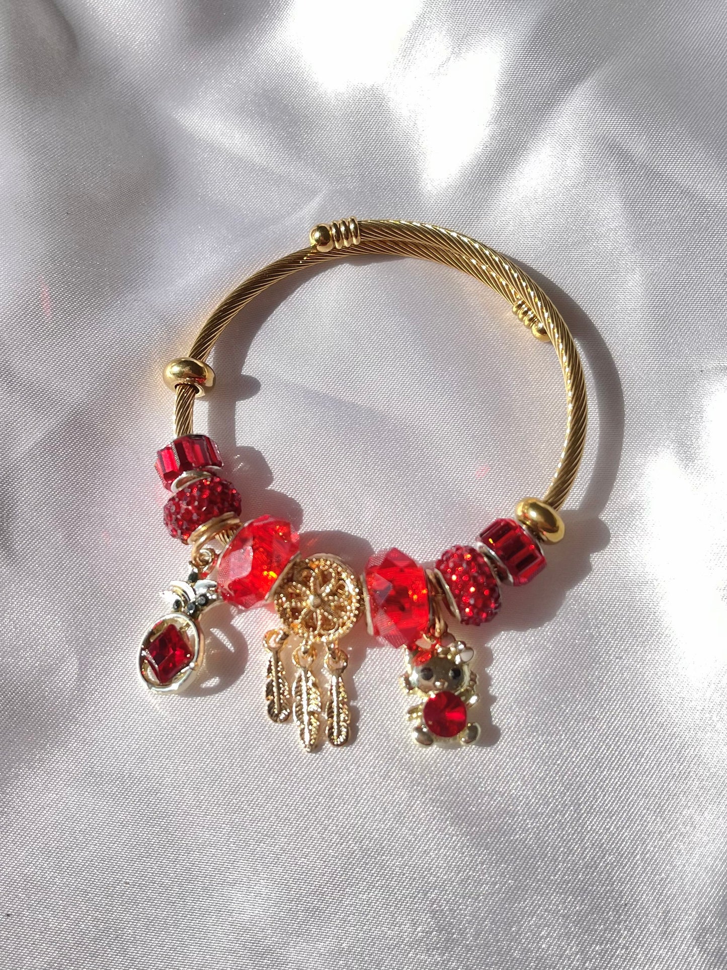 Red Hello Kitty Charm Bracelet